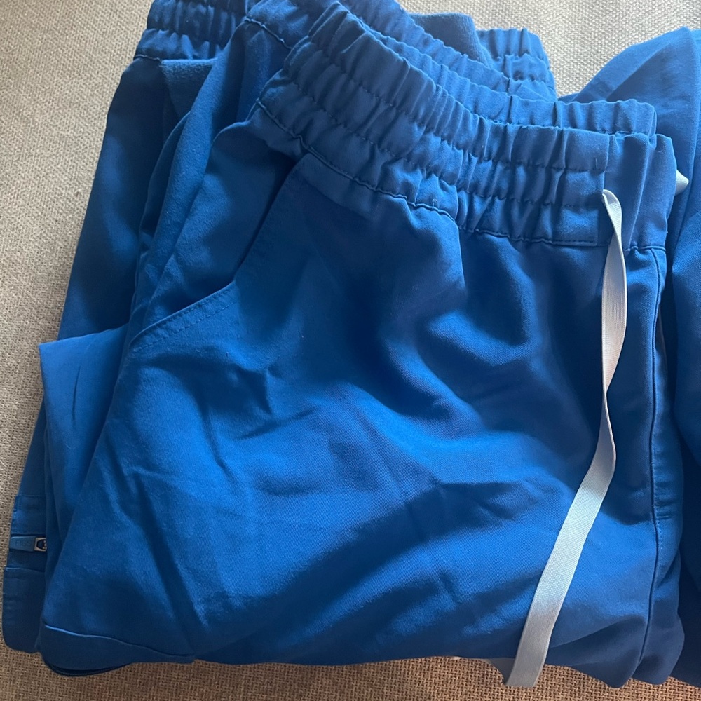Figs jogger cargo scrub pants 1 XLT 1 2xlt